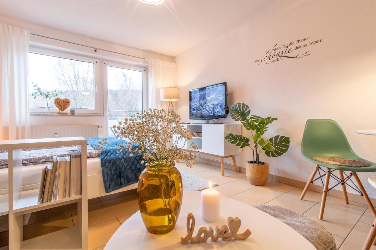Modernes Apartment Im Gruenen I Balkon I Wlan I Stellplatz Schwarzenberg  Kültér fotó